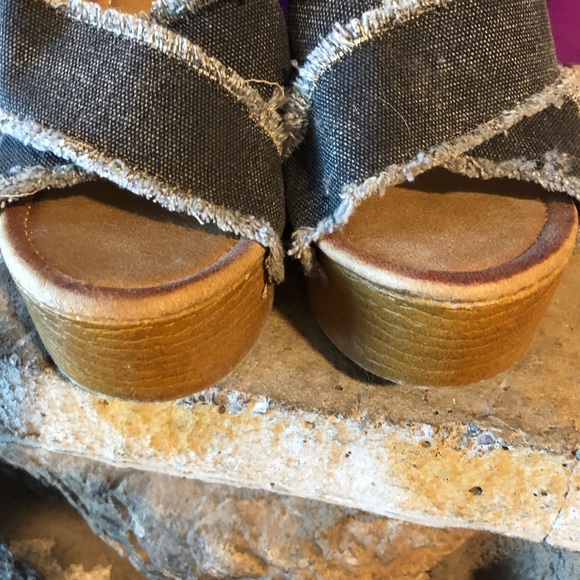 FOREVER THRILL platform denim heeled sandals - Picture 6 of 15